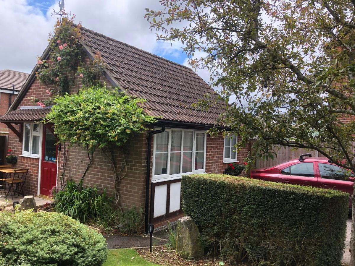 The Old Staddles Annex Villa Ludgershall  Exteriör bild